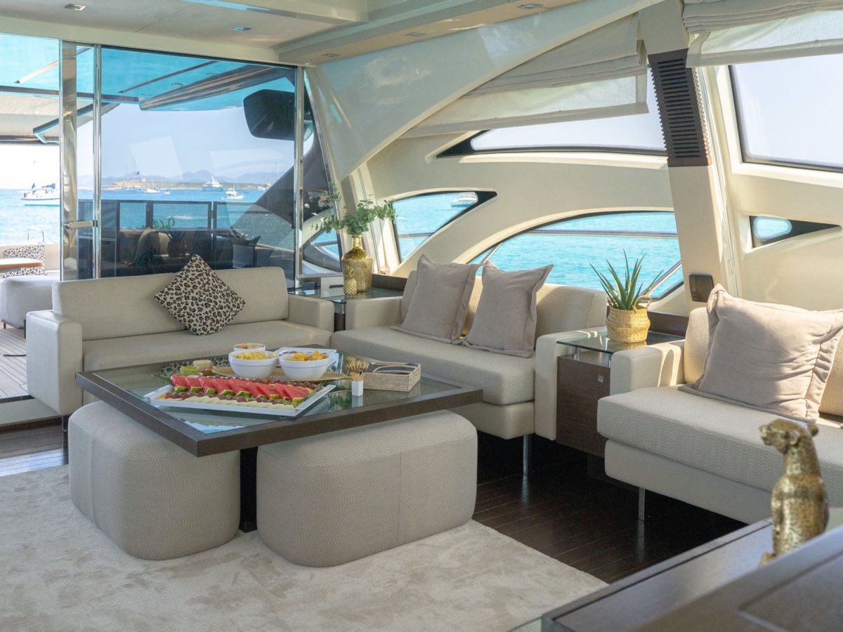 Azimut 86 "The Jungle"