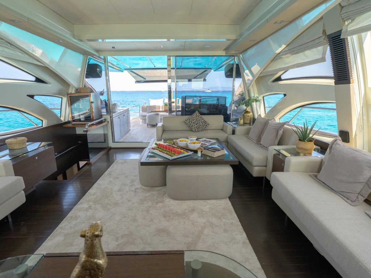 Azimut 86 "The Jungle"