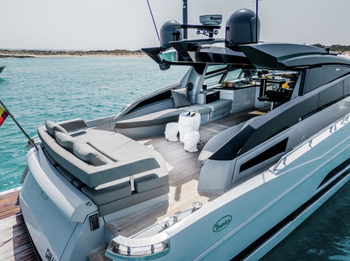 Baia Italia 70 "Chilli"