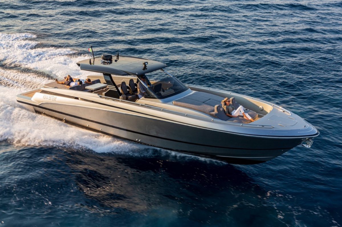 Canados Gladiator 49 "Vibe"