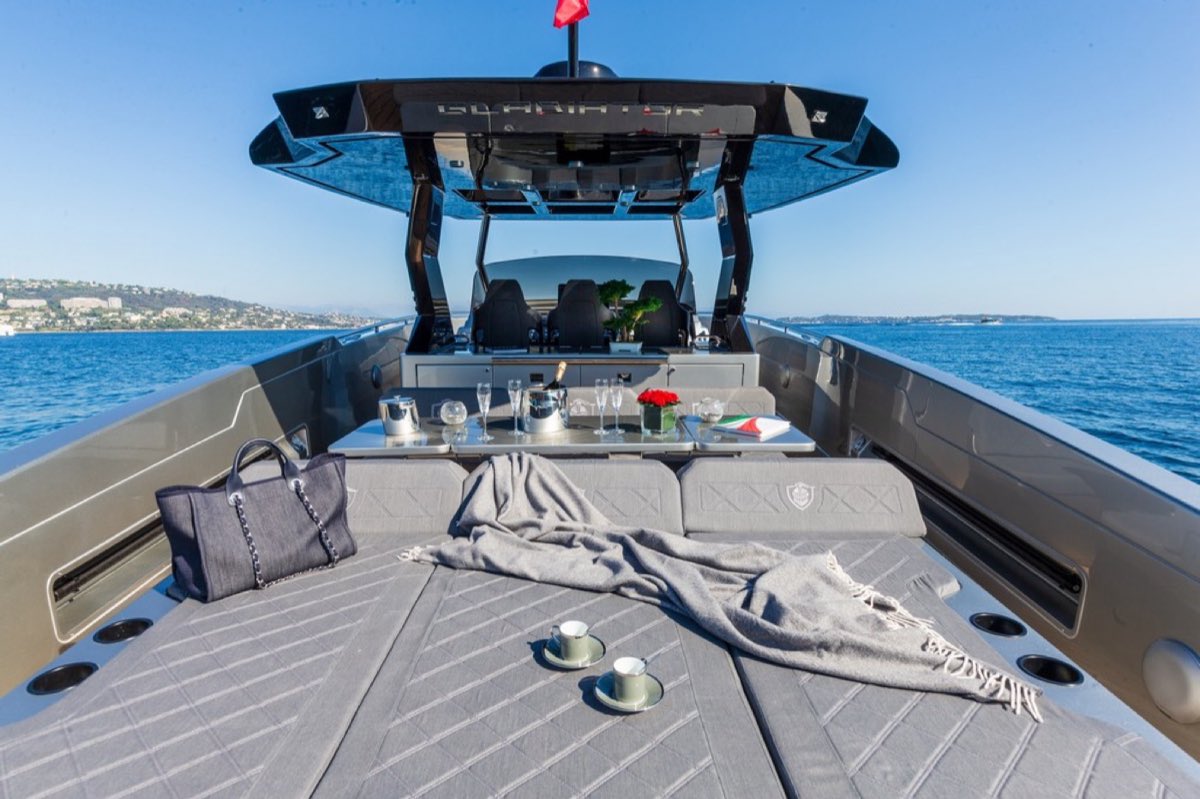 Canados Gladiator 49 "Vibe"