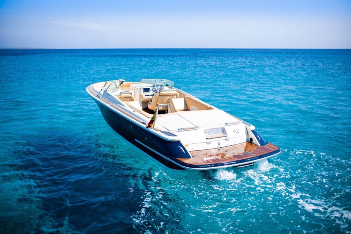 Chris Craft 28 "Yootopia"
