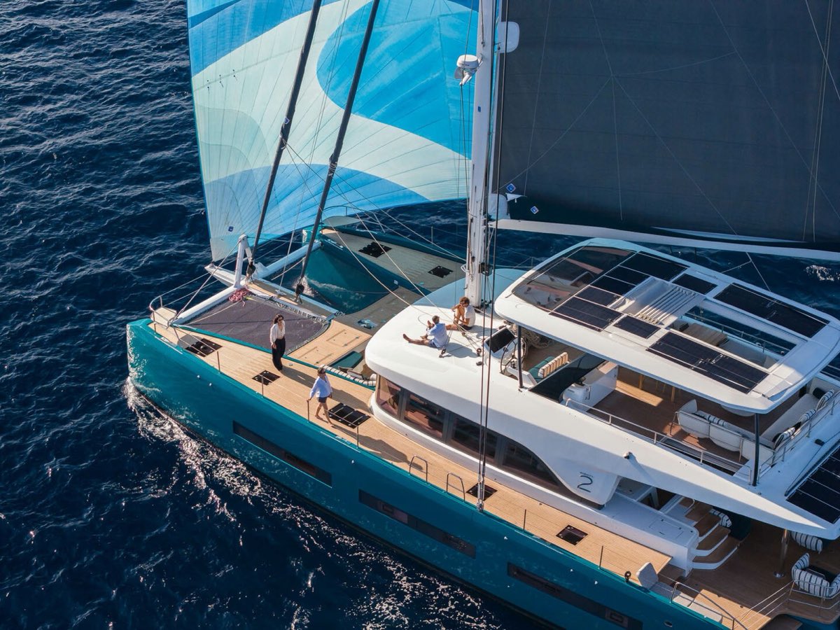 Lagoon 82 "Imladris"