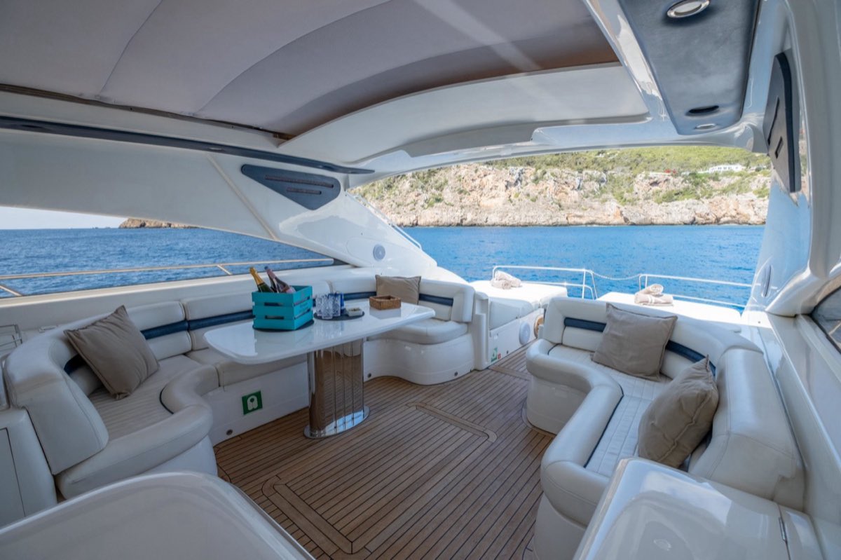Princess V65 "Freedom"