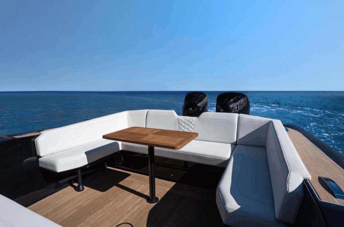 Technohull 40 "Africa"