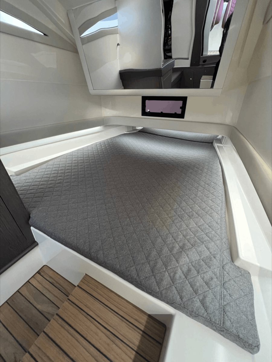Technohull 40 "Africa"