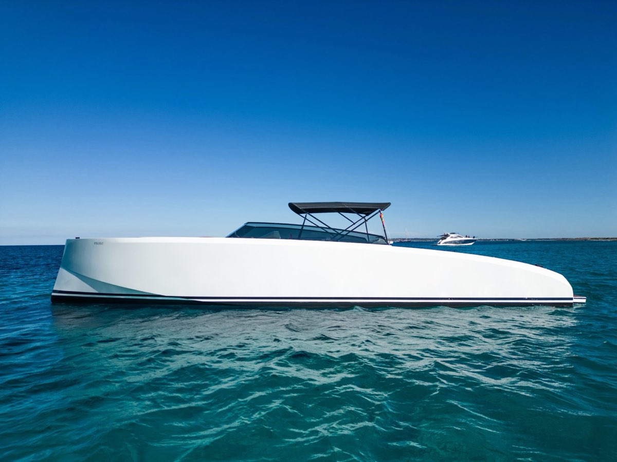 Vanquish 43 "Tequila"