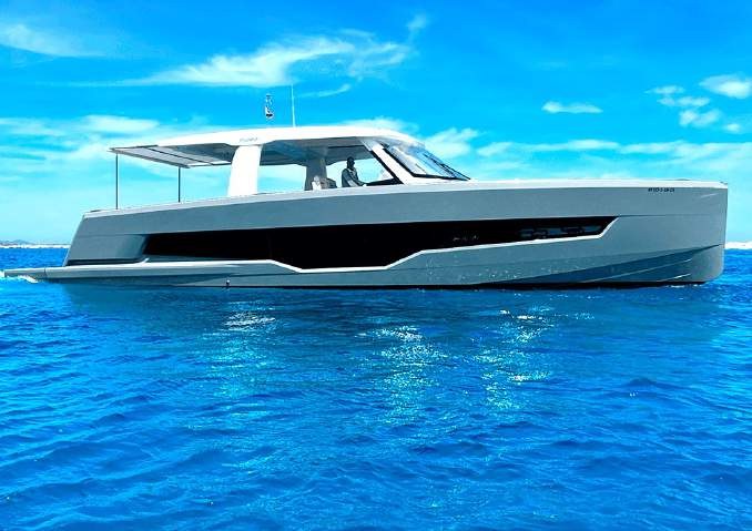 Vivien Fjord 53 XL